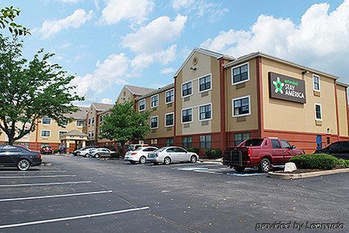 Hometowne Studios By Red Roof St. Louis - Airport/N Lindbergh Гейзелвуд Екстер'єр фото